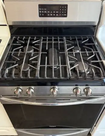 Gas Range Stove & Oven