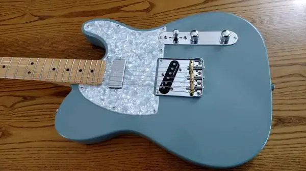 Fender Telecaster Am. Pro sonic grey customized, HS case included