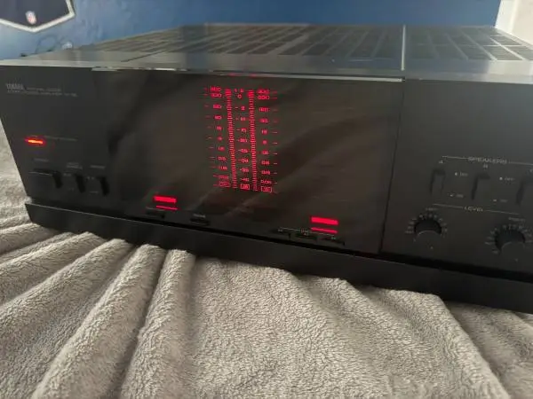 Yamaha M85 amplifier - updated / restored