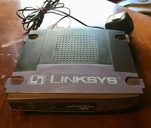 Linksys Befsr41 EtherFast Cable/DSL Router 4-Port Switch