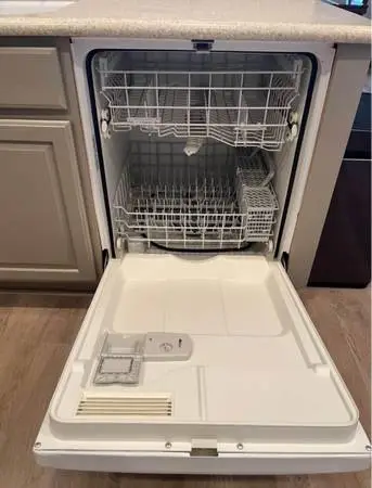 White dishwasher like new