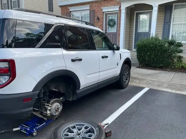 🚗 MOBILE MECHANIC – WE COME TO YOU! 🔧 SAME-DAY AUTO REPAIR – ENGINES