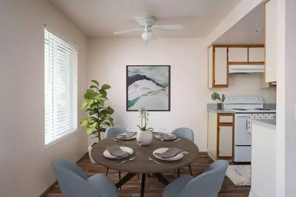 Beautiful newly renovated community! 2 bed, 2 bath available!