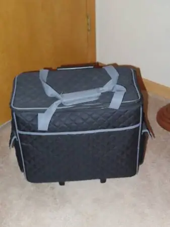 On the go Bag on wheels