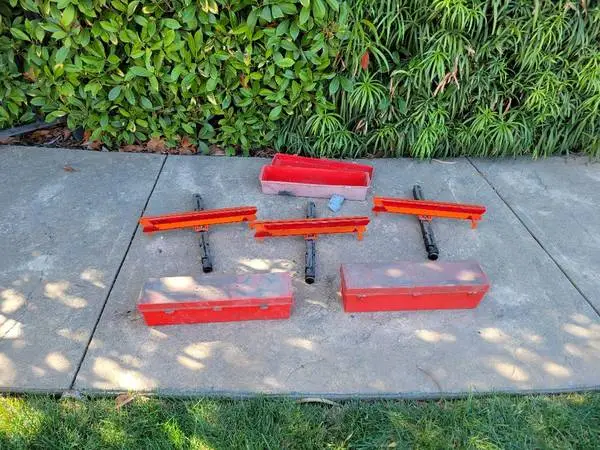 Safety reflectors