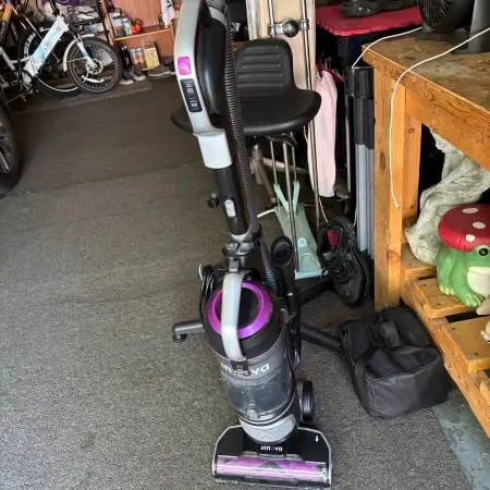 Innova by Eureka Upright Vacuum with Whirlwind Anti-Tangle #NEU700