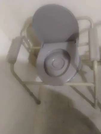 Commode