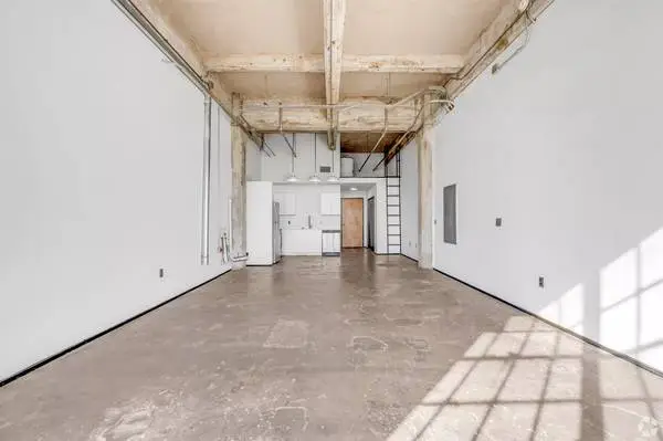 Let us show you the home of your dreams! Tour our 1 Bed, 1 bath!