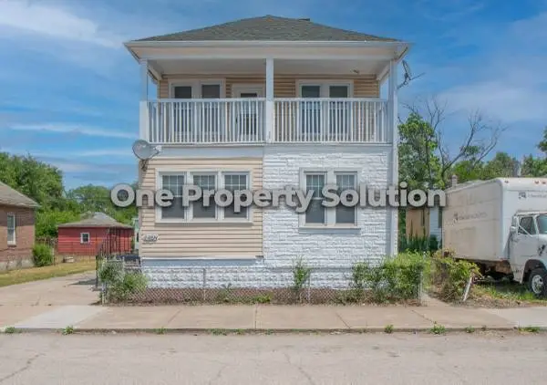 Beautifully Renovated 1st Floor Unit in Gary
