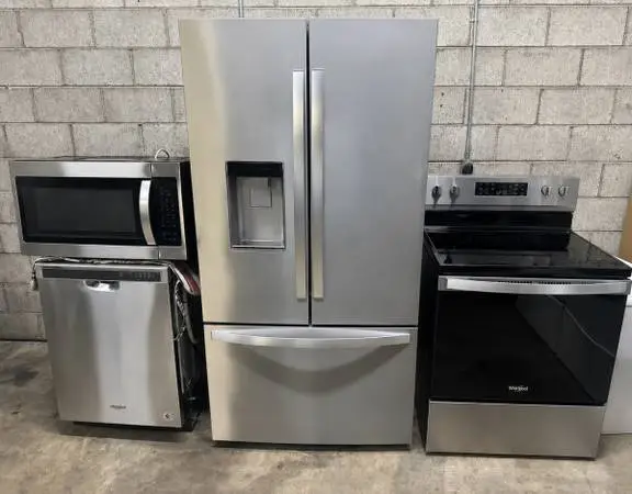 Set of kitchen appliances