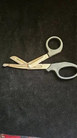 Scissors for bandages (trauma scissors)