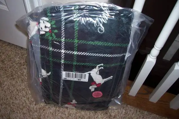 Victorias Secret Blanket, new