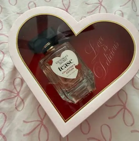 New in Box Victorias Secret Tease Collectors Edition Eau de Parfum