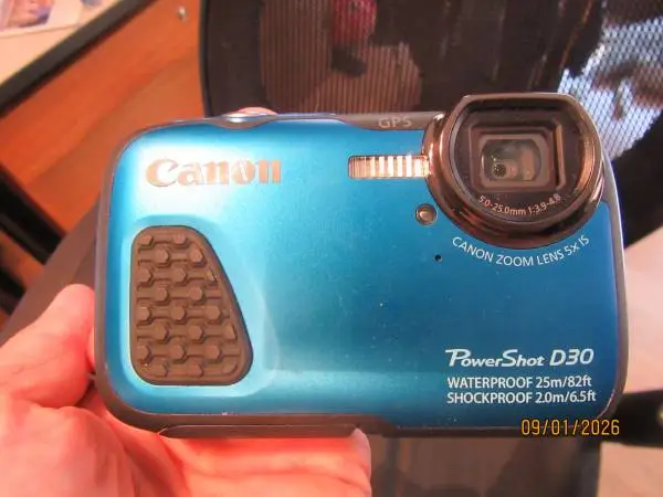 Nice Canon PowerShot D30 Digital Camera