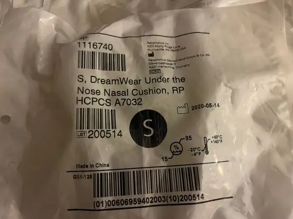 CPAP SMALL DreamWear Under Nose Nasal Cushion (8) packages