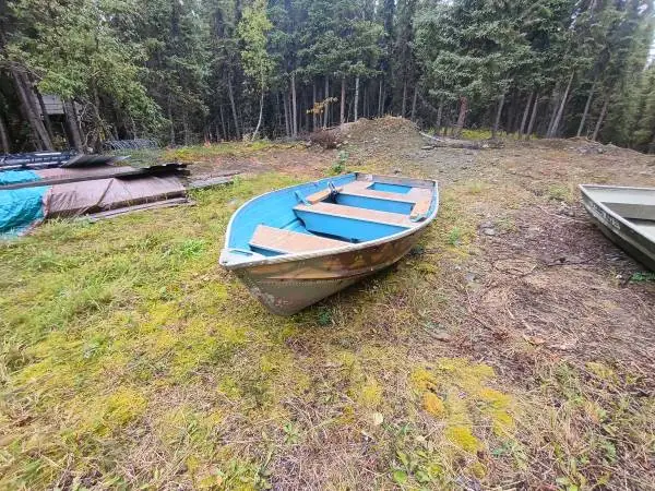 12 ft smoker Craft v Hull