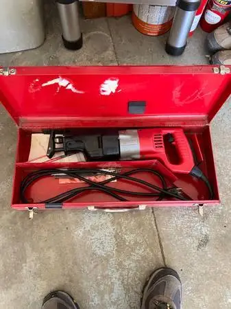 Used Milwaukee Super SawZall w Case.....