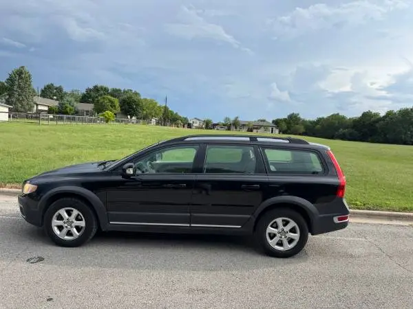 2009 VOLVO XC70 3.2L