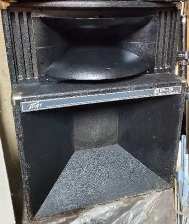 VINTAGE PEAVEY SP-3 COMMERCIAL DJ and STAGE SPEAKERS (PAIR)