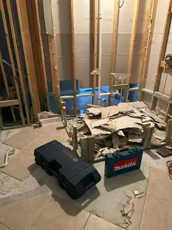 🔨 TILE DEMOLITION & CONCRETE REMOVAL – FAST, CLEAN, AFFORDABLE!