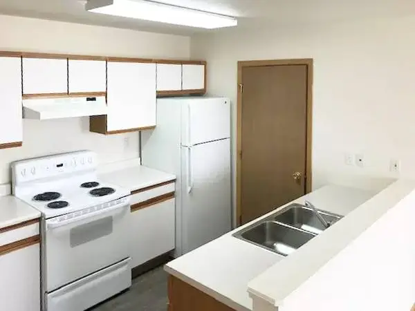 Amazing 1 bedroom, 1 bathroom in Belgrade. 550 SqFt!