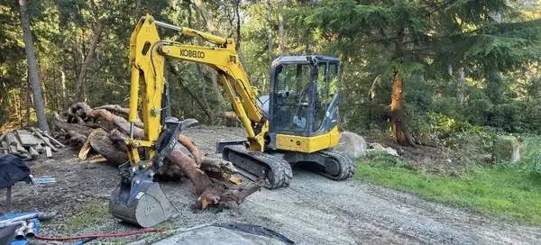 2024 Kobelco SK45SRX-7 mini excavator, 590 HOURS, PSM HYDRAULIC THUMB