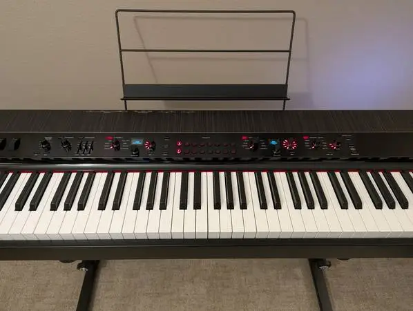 KORG Grandstage 88-Key Stage Piano