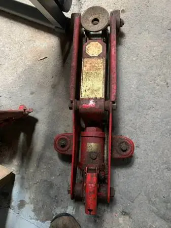floor jack