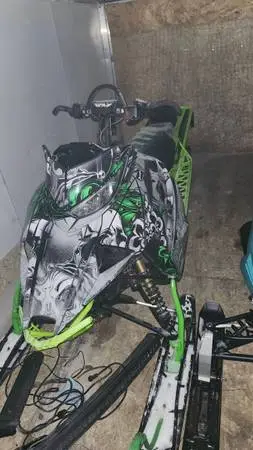 2018 M8000