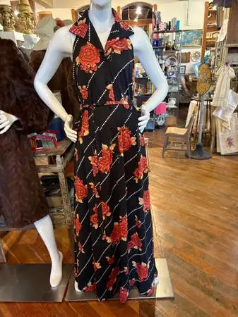 Great Vintage Clothing Bargain Prices