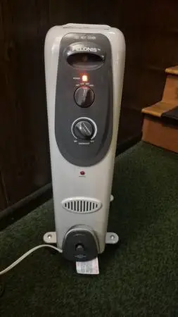 Pelonis Radiator Space Heater