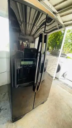 Whirlpool Refrigerator 36Wx30Dx69H