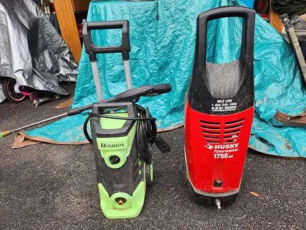 2 Pressure Washers (reduced)