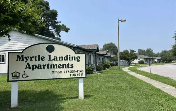 Claim your spot! Dive into a spacious 1 BR.