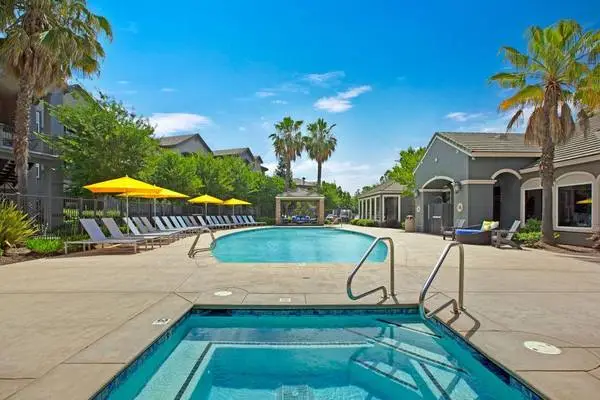 TMLP 12-mo. | Ceiling Fan, Billiards Room, EV Charging Stations