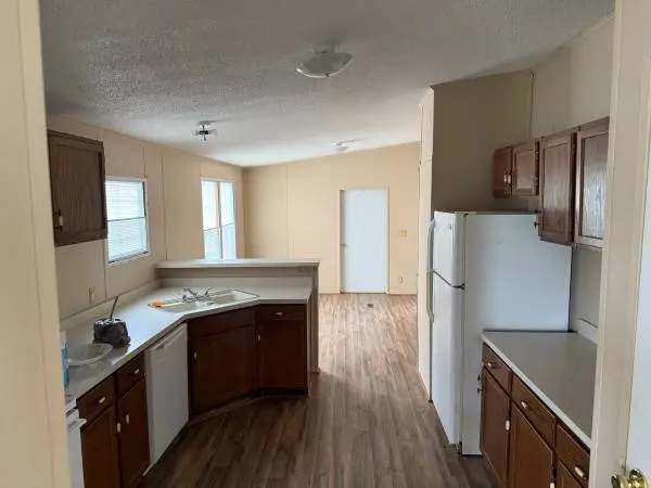 190 weekly cheapest rent