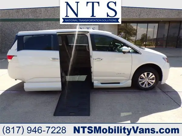 37K MILE HONDA ODYSSEY EX-L WHEELCHAIR HANDICAP MOBILITY PWR RAMP VAN