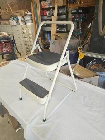 STEP STOOL VINTAGE COSCO 2 STEP FOLDING STOOL VERY STURDY WORKS GREAT