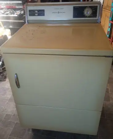 G.E.ELECTRIC DRYER WORKS GREAT. $80