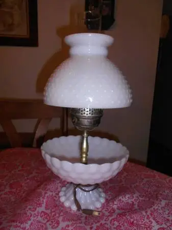 Vintage Milkglass Lamp
