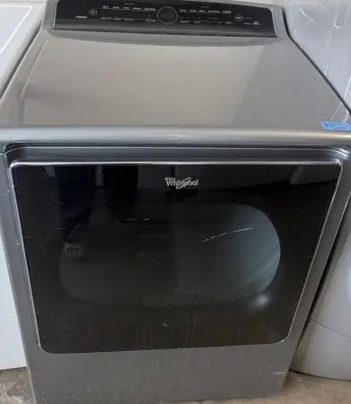 Whirlpool Front-Load Gas Dryer