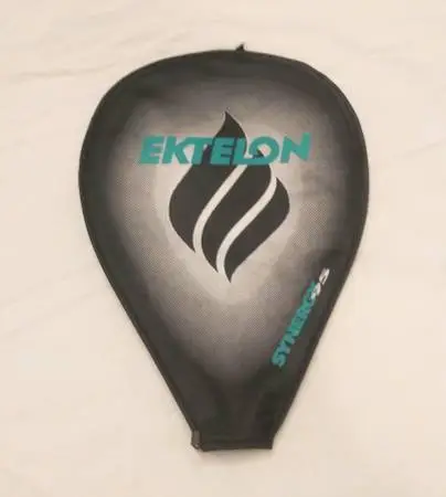Tennis racket cover
