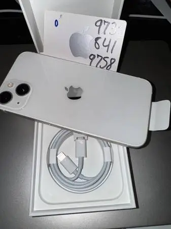 New iPhone 13 128gb unlocked Starlight A2482