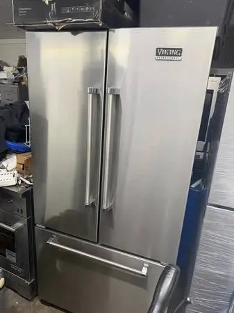 Viking proffesional counter depth frencb door  36w