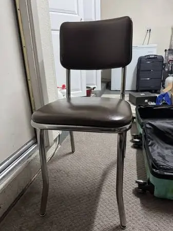 Moving sale - Garage sale