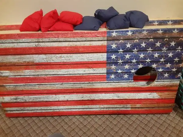 Corn hole game set