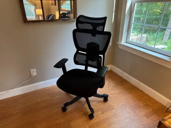 S3P Ergonomic Office Chair – 150° Recline, Adaptive Lumbar, 3D Headres