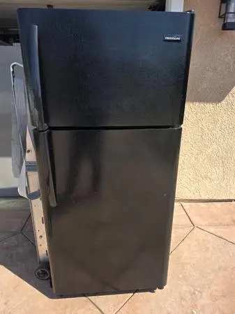Refrigerator Apartment size