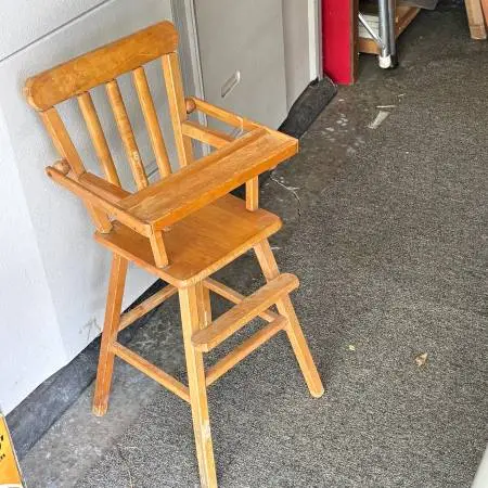 Vintage Antique 1940s Wood Doll High Chair with Quality Seal