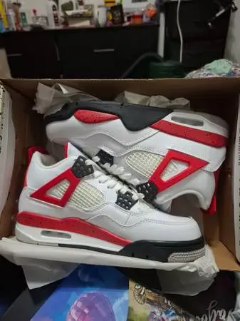 Jordan 4 retro red cement